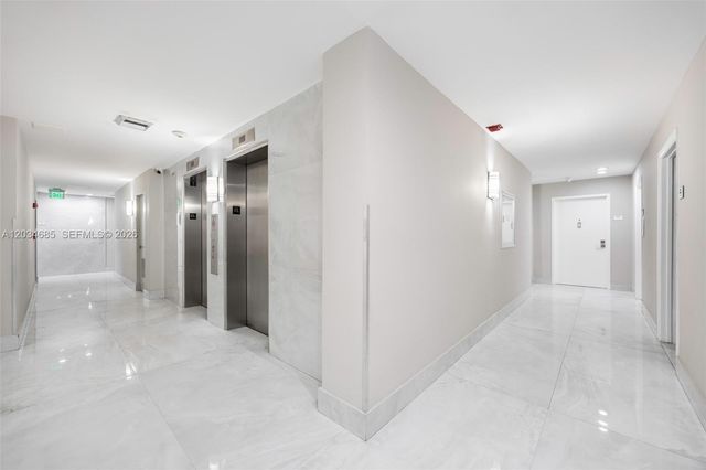 2401 S Ocean Drive 2402, Hollywood, FL 33019
