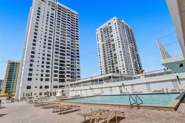 2401 S Ocean Drive 2402, Hollywood, FL 33019