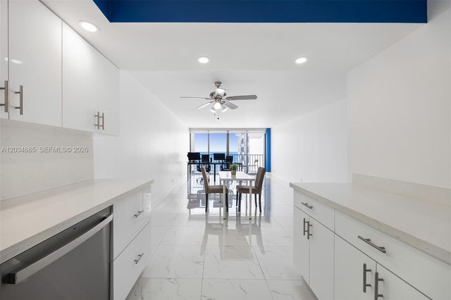 2401 S Ocean Drive 2402, Hollywood, FL 33019
