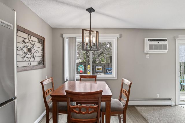 333 8th Street SE 117, Minneapolis, MN 55414