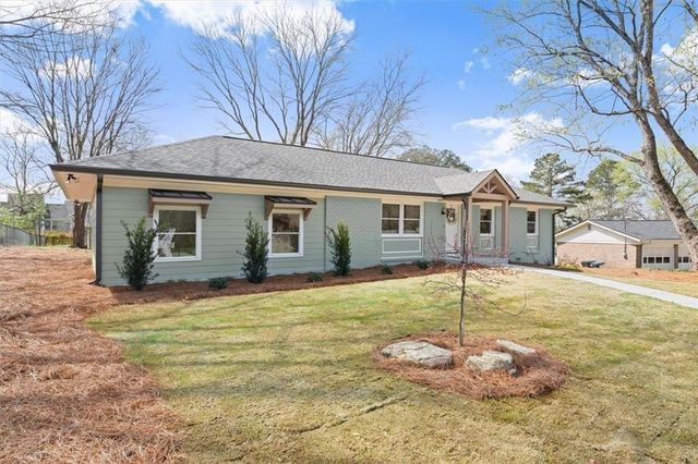 110 Woodglen Drive, Woodstock, GA 30188