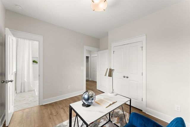 110 Woodglen Drive, Woodstock, GA 30188