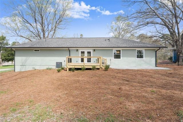 110 Woodglen Drive, Woodstock, GA 30188