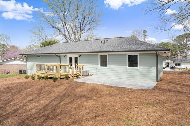 110 Woodglen Drive, Woodstock, GA 30188