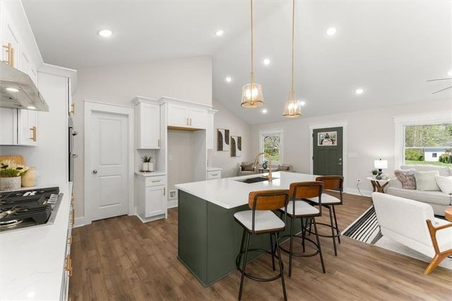 110 Woodglen Drive, Woodstock, GA 30188