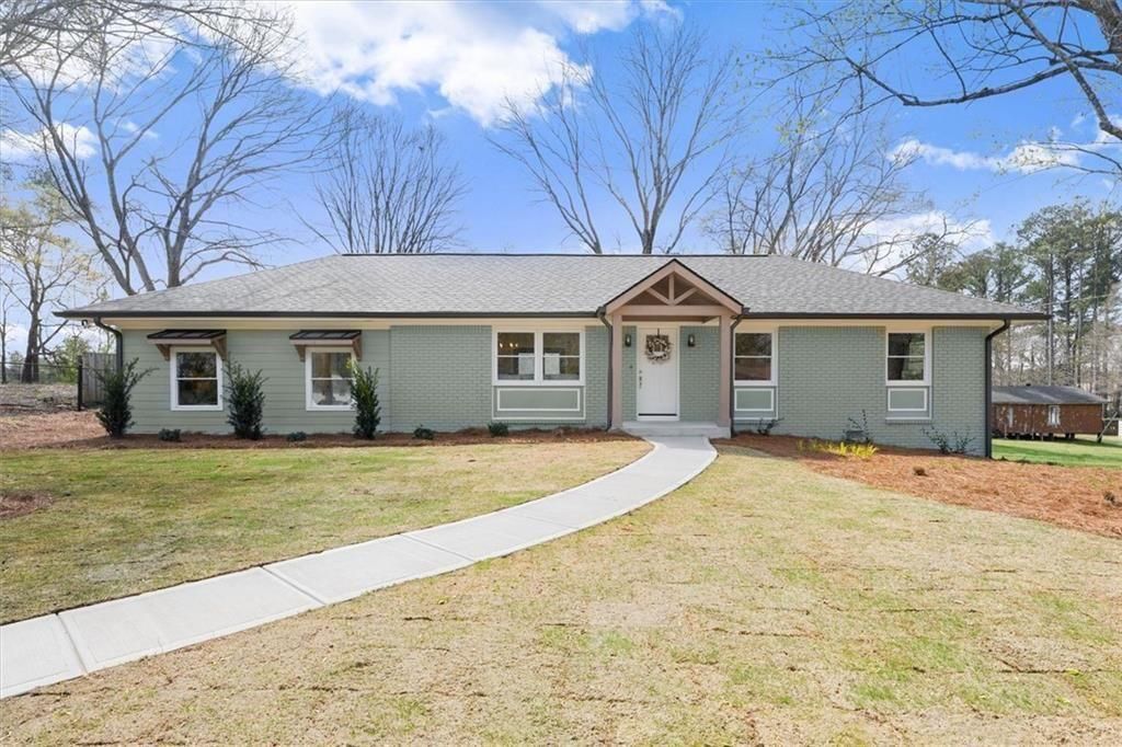 110 Woodglen Drive, Woodstock, GA 30188