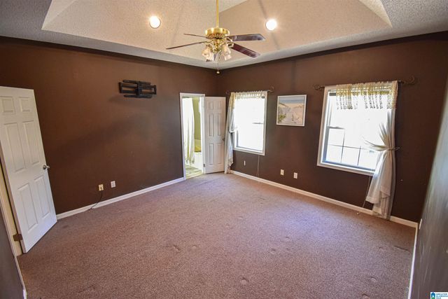 4911 DOVE CREEK AVENUE, Northport, AL 35473