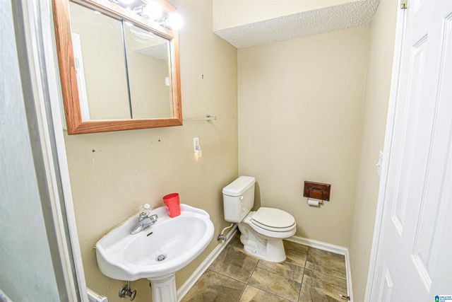 4911 DOVE CREEK AVENUE, Northport, AL 35473