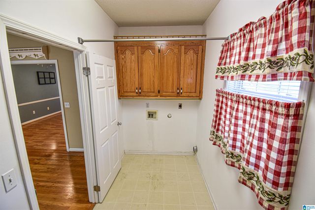 4911 DOVE CREEK AVENUE, Northport, AL 35473