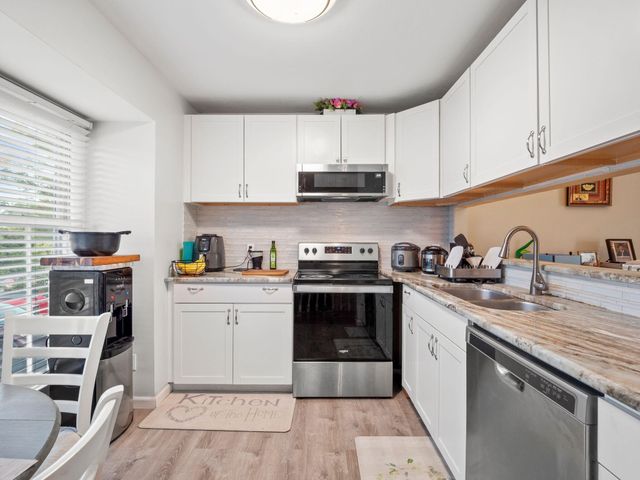 3036 Winterberry DR, Roanoke, VA 24018