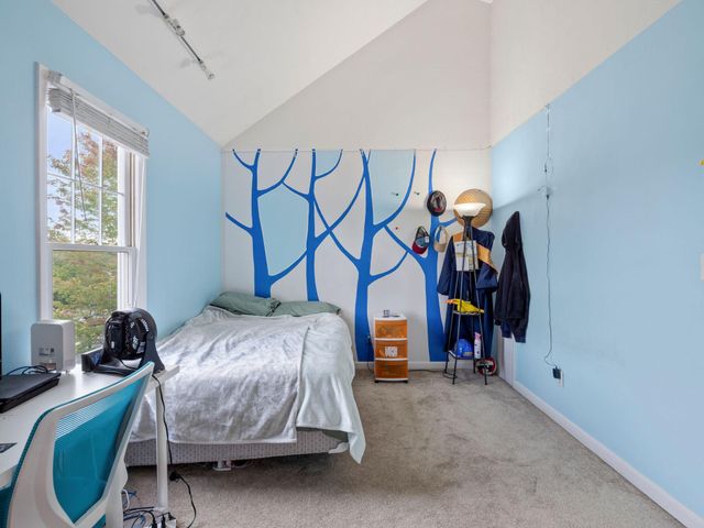 3036 Winterberry DR, Roanoke, VA 24018