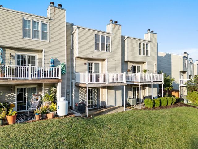 3036 Winterberry DR, Roanoke, VA 24018