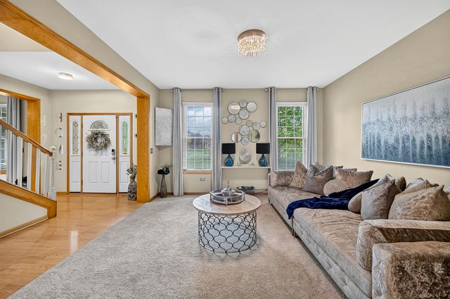 13935 Elizabeth Lane, Mokena, IL 60448