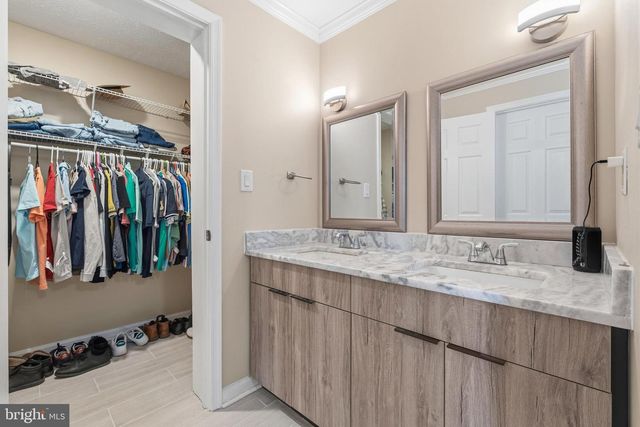 7930 CALVARY CT, Manassas, VA 20109