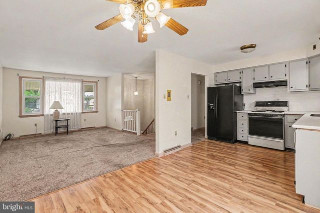 1200 GROSS DR, Mechanicsburg, PA 17050