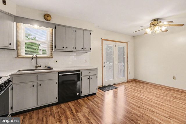 1200 GROSS DR, Mechanicsburg, PA 17050