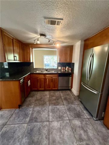 3054 N Forest, Rialto, CA 92377