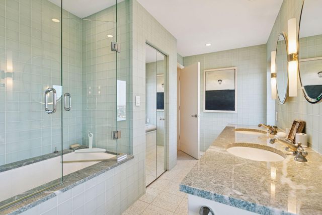 110 Bank Street SE L2601, Minneapolis, MN 55414