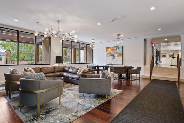 110 Bank Street SE L2601, Minneapolis, MN 55414