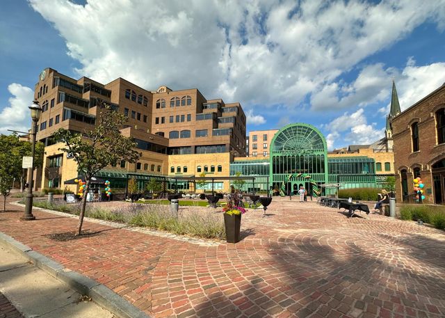 110 Bank Street SE L2601, Minneapolis, MN 55414