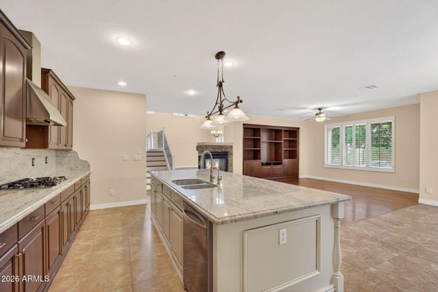 5707 W ROBB Lane, Glendale, AZ 85310