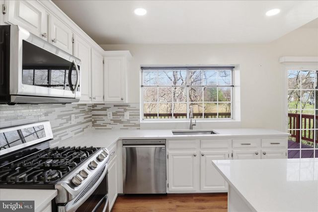 13201 MOUNTAIN ASH CT, Woodbridge, VA 22192