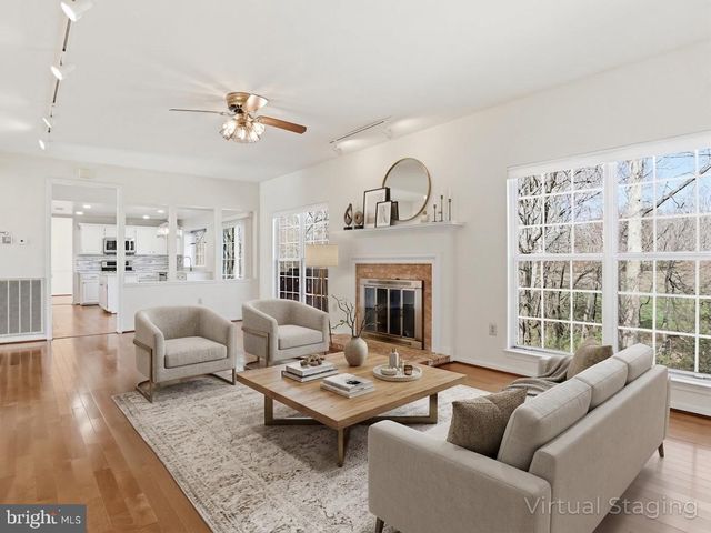 13201 MOUNTAIN ASH CT, Woodbridge, VA 22192