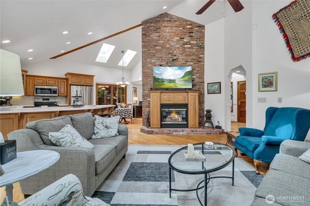 17424 SE 298th Street, Kent, WA 98042