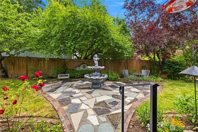 17424 SE 298th Street, Kent, WA 98042