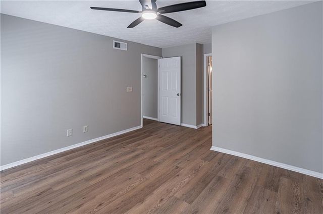 205 Gettysburg Place, Sandy Springs, GA 30350