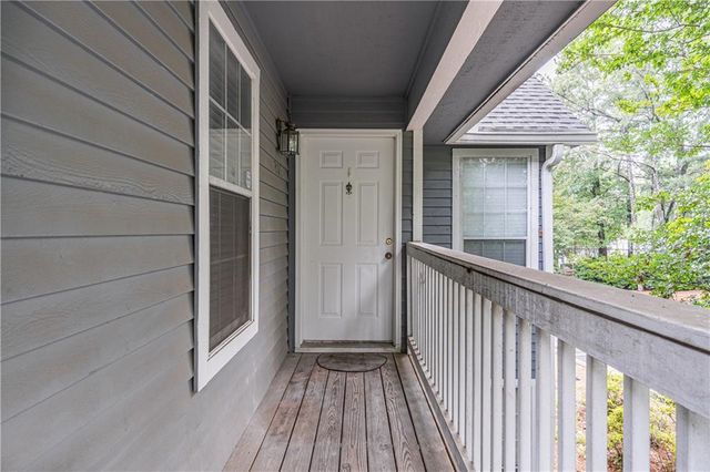 205 Gettysburg Place, Sandy Springs, GA 30350