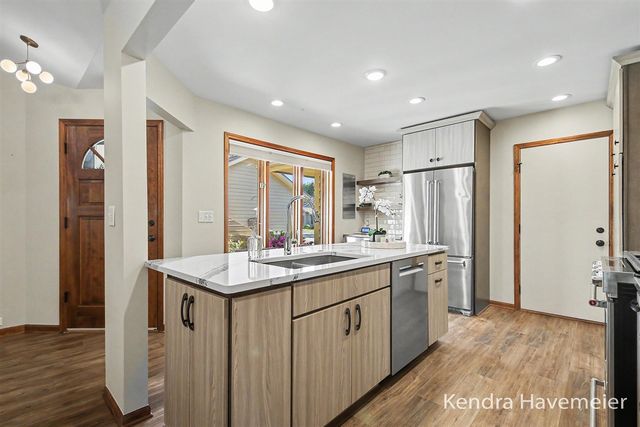 2033 Tall Meadow Street 15, Grand Rapids, MI 49505
