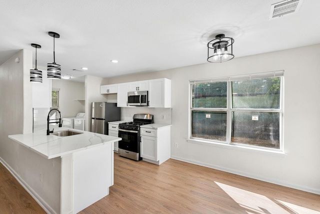 1708 E 17th ST A, Austin, TX 78702