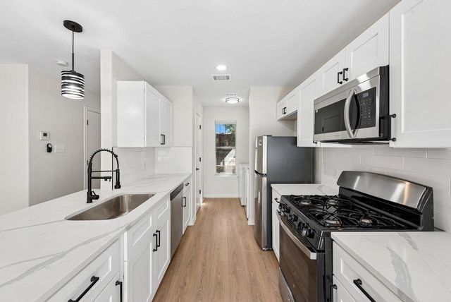 1708 E 17th ST A, Austin, TX 78702