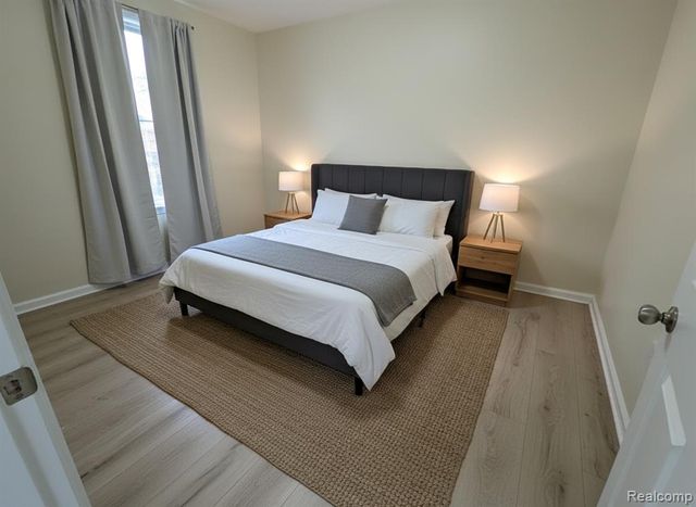 42 E Henry Street, River Rouge, MI 48218