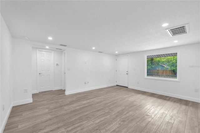 10104 N 15TH STREET, Tampa, FL 33612