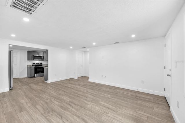 10104 N 15TH STREET, Tampa, FL 33612