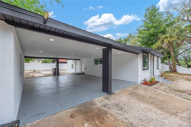 10104 N 15TH STREET, Tampa, FL 33612