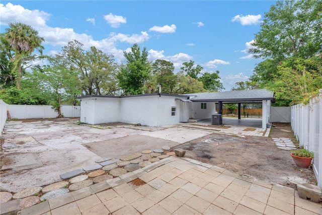 10104 N 15TH STREET, Tampa, FL 33612