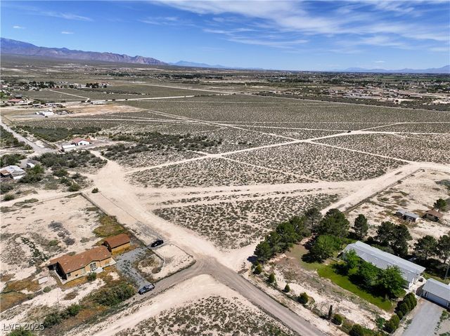 1310 West Scales Way, Pahrump, NV 89060