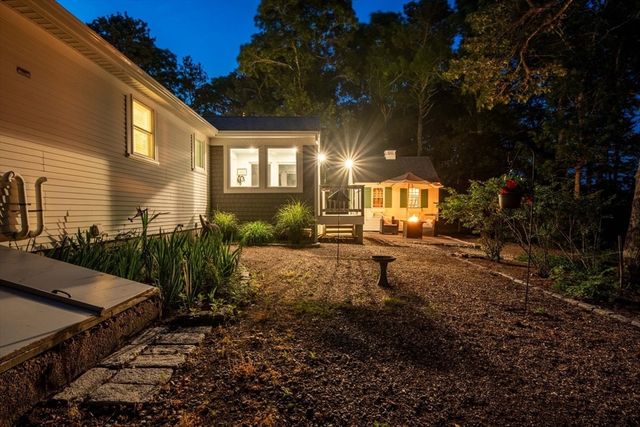 52 Thayer Street, Dennis, MA 02638