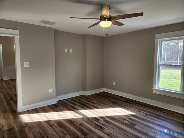 16266 Union Church Rd, Beaverdam, VA 23015