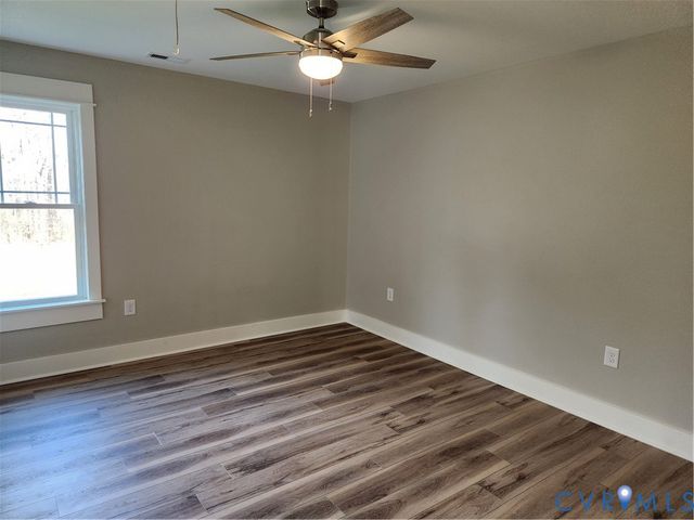 16266 Union Church Rd, Beaverdam, VA 23015