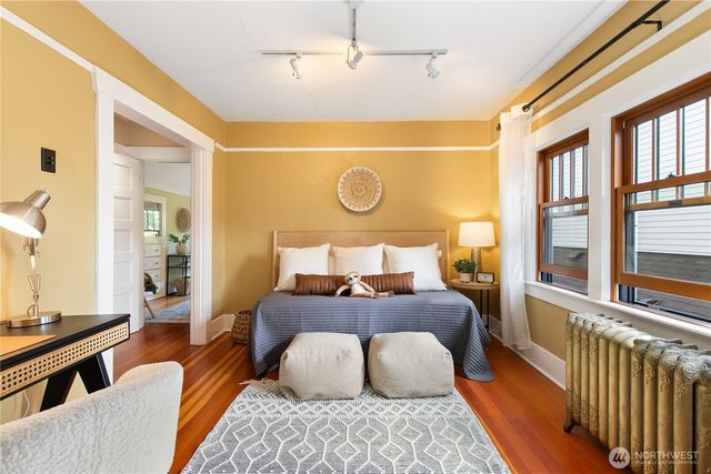 2141 7th Avenue W, Seattle, WA 98119