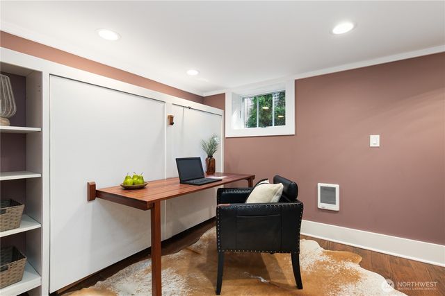 2141 7th Avenue W, Seattle, WA 98119