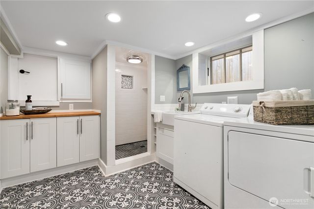 2141 7th Avenue W, Seattle, WA 98119