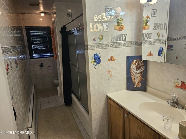 489 Freehold Street, Oakhurst, NJ 07755