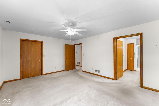 1633 Vidalia Court, Greenwood, IN 46143