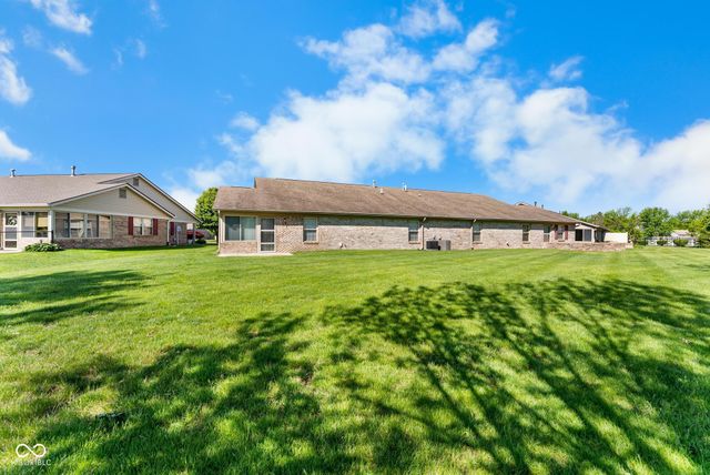 1633 Vidalia Court, Greenwood, IN 46143
