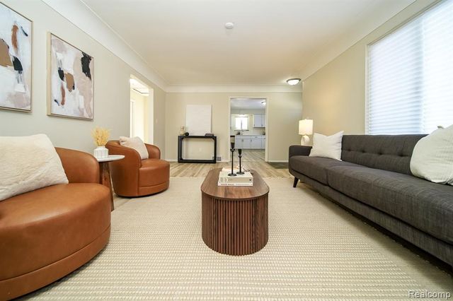 14670 Shirley Avenue, Warren, MI 48089